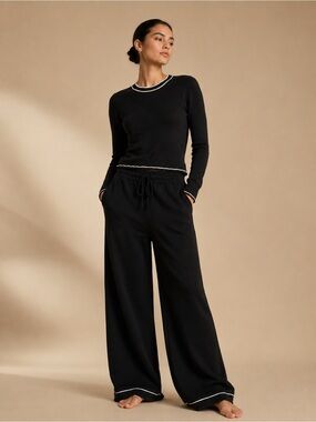 Black Wide-Leg Lounge Pants with Contrast Trim